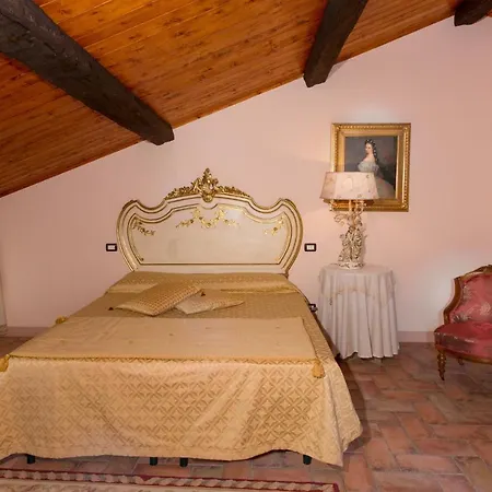Dei Musicisti, Noble Nest Surrounded By Pure Nature